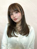 リベルタ(liberta) 似合わせフェミニンロング×艶ベージュ［liberta/ゆう