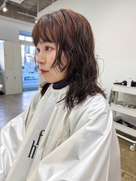 フィット ヒュー 千葉(fit hue) 黒髪/オリーブグレー/ココアベージュ/小顔/クラゲヘアー