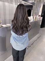 キング(K!ng)&nbsp;縮毛矯正髪質改善ハイライトレイヤーカット枚方美容室エクステ