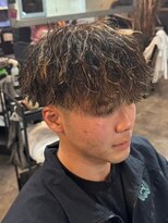 リット バイ フィフス 天文館店(Lit. by fifth)&nbsp;鹿児島メンズマッシュ波巻きパーマツイスパメンズパーマ刈り上げ