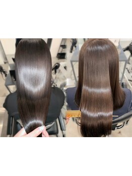 独自の毛髪診断で髪の状態を見極めてダメージを最小限に抑えた施術。まっすぐ過ぎない自然な縮毛矯正。