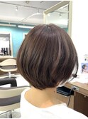 ショートボブ