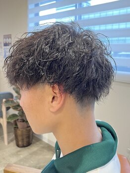 【丸亀】人気のメンズパーマ◎髪質を見極め、あなたに合ったパーマをご提案！朝のスタイリングも楽々に♪