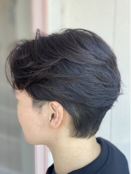 ワークスヘアーメンズ(WORKS HAIR MEN'S)の写真/《岐阜・長良》メンズ専門★メンズパーマ特化!ビジネスシーンでも好印象かつ清潔感溢れるスタイルに!