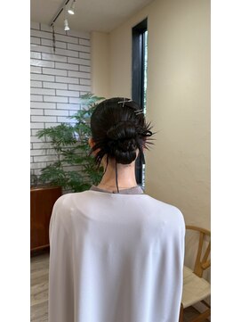 シフト(SHEEFT) ヘアアレンジアップスタイル編み込み成人式ヘアセット