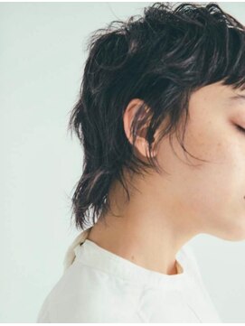 デムル(DEMURE) DEMURE