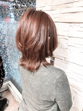 ミッシェル アフロート(michelle afloat) 10代20代30代40代50代小顔ひし形Cカーブ外ハネレイヤー