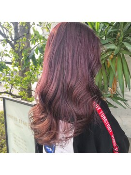 ユナイテッドビューティー 金沢(UNITED BEAUTY) ベリーレッド