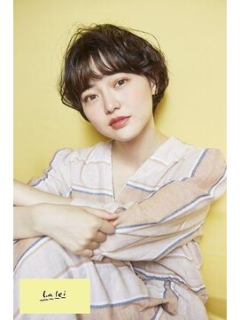ラレイ(Lalei) 表参道駅/青山　大人かわいいマッシュショート　辻幸奈