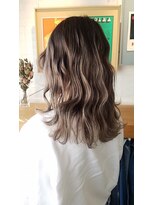 キーン 立川店(keen)&nbsp;外国人風カラー×ミディ［立川/立川駅/立川南口/髪質改善］