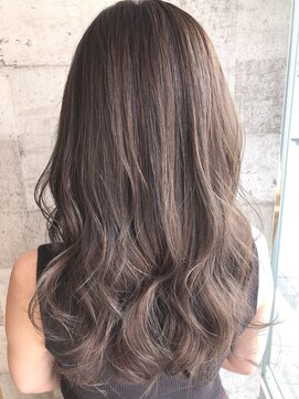 ザ シー 海老名(The C) [The C] 白髪でも出来る ハイライト 透明感カラー