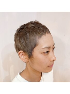 ソルトウォーター 南堀江(SALT WATER) very short