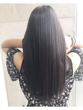 ニーゼロゼロナナ(2007) 髪質改善トリートメント