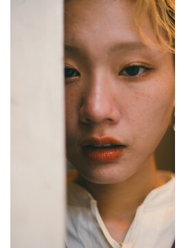 シム 千葉(sim) ニュアンスパーマ/ウェットヘア/レイヤーカット[千葉駅]