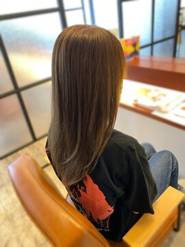 マーリャヘアー(mallia hair) レイヤースタイルレイヤーカットロングレイヤー小顔スタイル