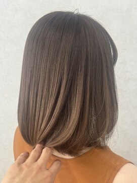 クプア 柏(kupua) ボブ/グラデーションハイライト [柏/柏駅]