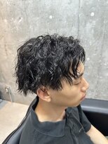 デフカッヅ 北千住(DEF CUTZ) ツイストスパイラルパーマ