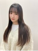 ぱっつん前髪地毛風ストレート地毛風カラー暗髪レイヤーカット