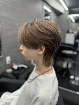 ローグ(ROGUE) ミルクティー毛流れマッシュウルフ