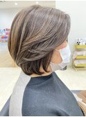 毛流れスッキリミセスボブ