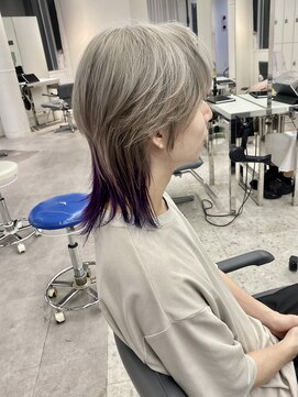 ユーフォリア 渋谷グランデ(Euphoria SHIBUYA GRANDE) メンズウルフ ホワイトラベンダー MOMO