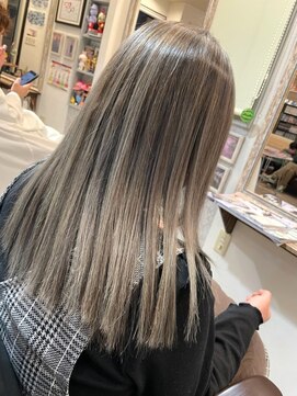 ヘア メイク ココ(hair make coco) 透け感カラーで黄色味除去!