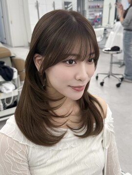 アマトウキョウ アユンチェ(AMA TOKYO×AYUNCHE) 韓国ヘア　透明感カラー　2wayバング  レイヤーカット   顔周り