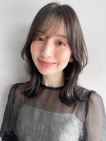 リヤン 表参道(lyann) 艶感ミディアムレイヤーカット小顔カットサイドバング愛され