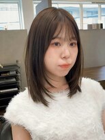ジーレ 南堀江(jiire)&nbsp;レイヤーカット+オリーブベージュ