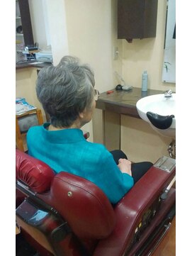 ピース ヘアーサロン(peace HAIRSALON) _