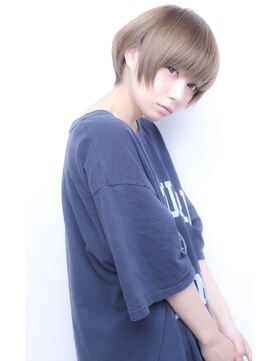 デイズ(days) 表参道　大人可愛い☆厚めバングハンサムショート小顔