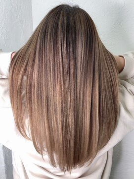 ロア インターナショナル 新宿店(LoA International) オンブレバレイヤージュ＊シャンパンピンクブリーチ縮毛