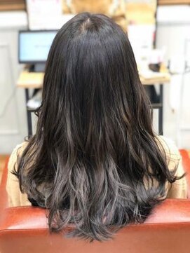 ミーティア バイ クアトロ(Meteor By QUATRO) スターダストグレージュ