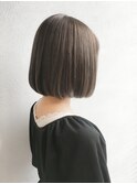 《'ekolu横山》透明感グレージュでナチュラルボブ