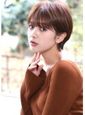 丸顔さんでもトライしやすい♪女っぽハンサムショート