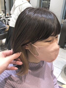 ネオリーブギンザ 銀座店(Neolive GINZA) お手入れ楽ちん　外ハネミディスタイル　インナーカラー