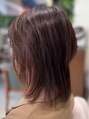 ヘアーリゾートエヌスタイル Hair Resort n-style ややウルフな肩ライン、フェイスライン軽やかなスタイル。