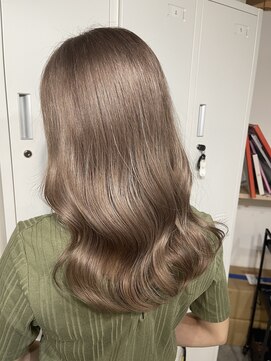 ラフ 難波店(LAFF) #黒髪#ボブルフ#ネビージュ#小顔#ワンレン