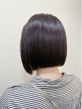 ヘアースペースブルーム リアン 岡町店(HAIR SPACE BLOOM Lien) 【岡町/ボブ】前下がりボブ/デザインカラー