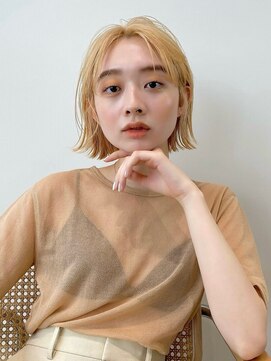 ノイカーム(noi Calm) 顔周りレイヤーカットグレージュカラーくびれボブショートカット