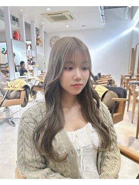 ヘアーメイクブランニュー セントラル 西大寺店(hair make Brand new central) ミルクティーベージュハイトーンヘーゼルベージュ20代奈良西大寺