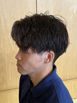 ニアウ 伊勢崎連取店(Niau) シャドウパーマメンテナンスカットコンマバングメンズマッシュ