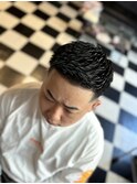 濡れパン/フェザーアップ/スキンフェード