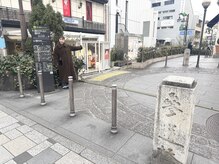旧渋谷川遊歩道を右折します♪