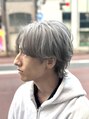ヘアサロン リボーン(Hair salon Reborn) メンズウルフ、シルバーカラー【ハイトーン、ウルフ、メンズ】