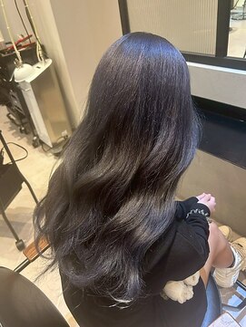 ダブル(W) ロングレイヤー/シアーグレージュ/透明感カラー/レイヤーカット