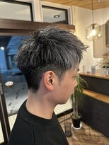 ハレ(HARE)&nbsp;メンズショート　刈り上げ　白髪活かし