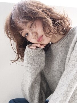 コス(kos) 【nanuk＊UEKI】ダブルカラー＊パールグレージュ