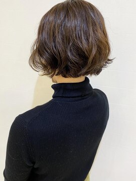 モリオ フロム ロンドン 成増店 【morio成増/玉井】ショートボブ ニュアンスパーマ