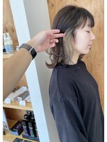 ニド(2do)&nbsp;くびれミディ&インナーカラーベージュ